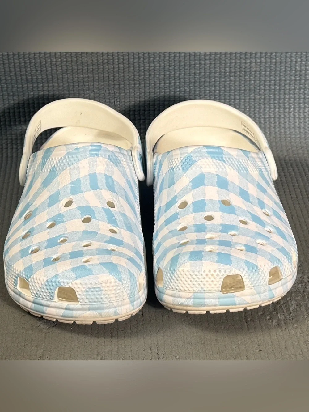 Crocs Classic Gingham Clogs White/Blue Slip On Shoes Kid’s Size 2